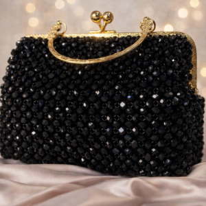 Sac de soirée fait main en Crystal noires , émeraude.